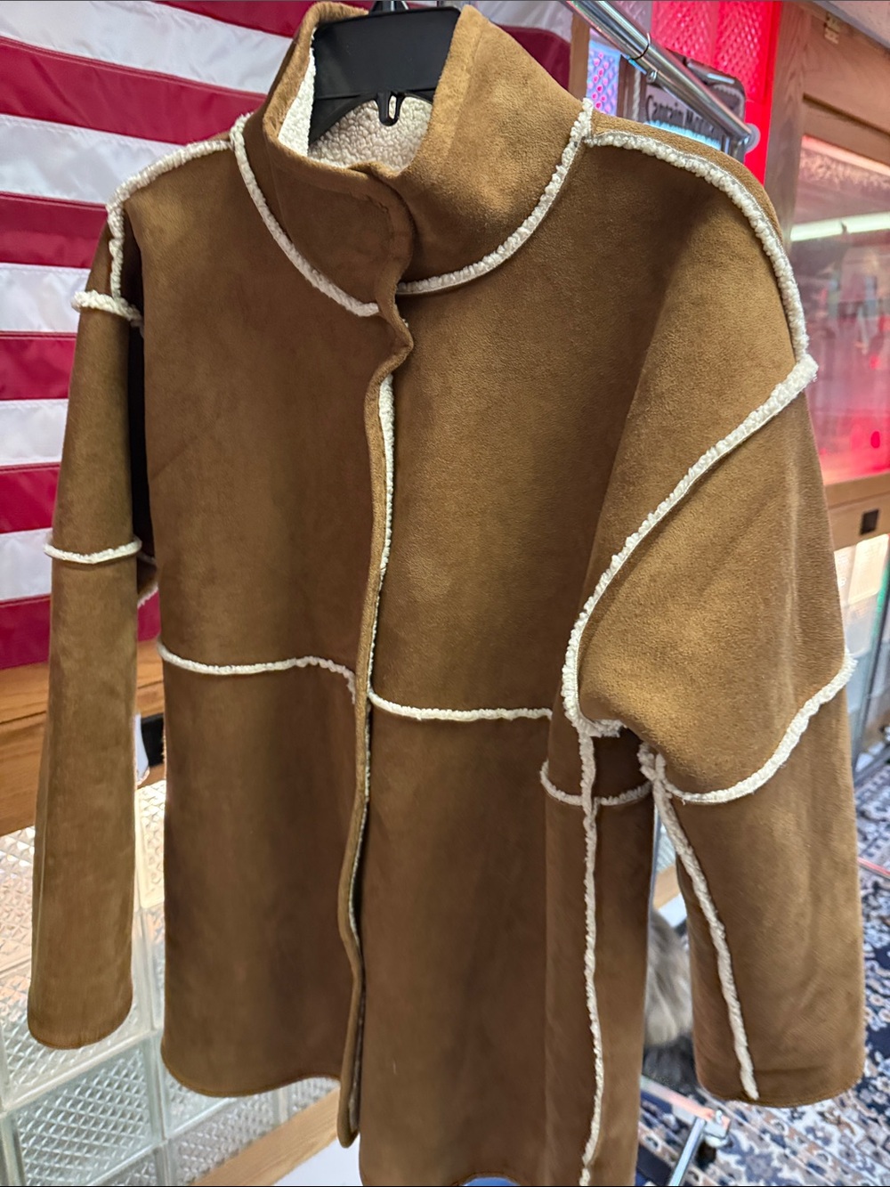 Shearling jacket - Picture 5 of 5